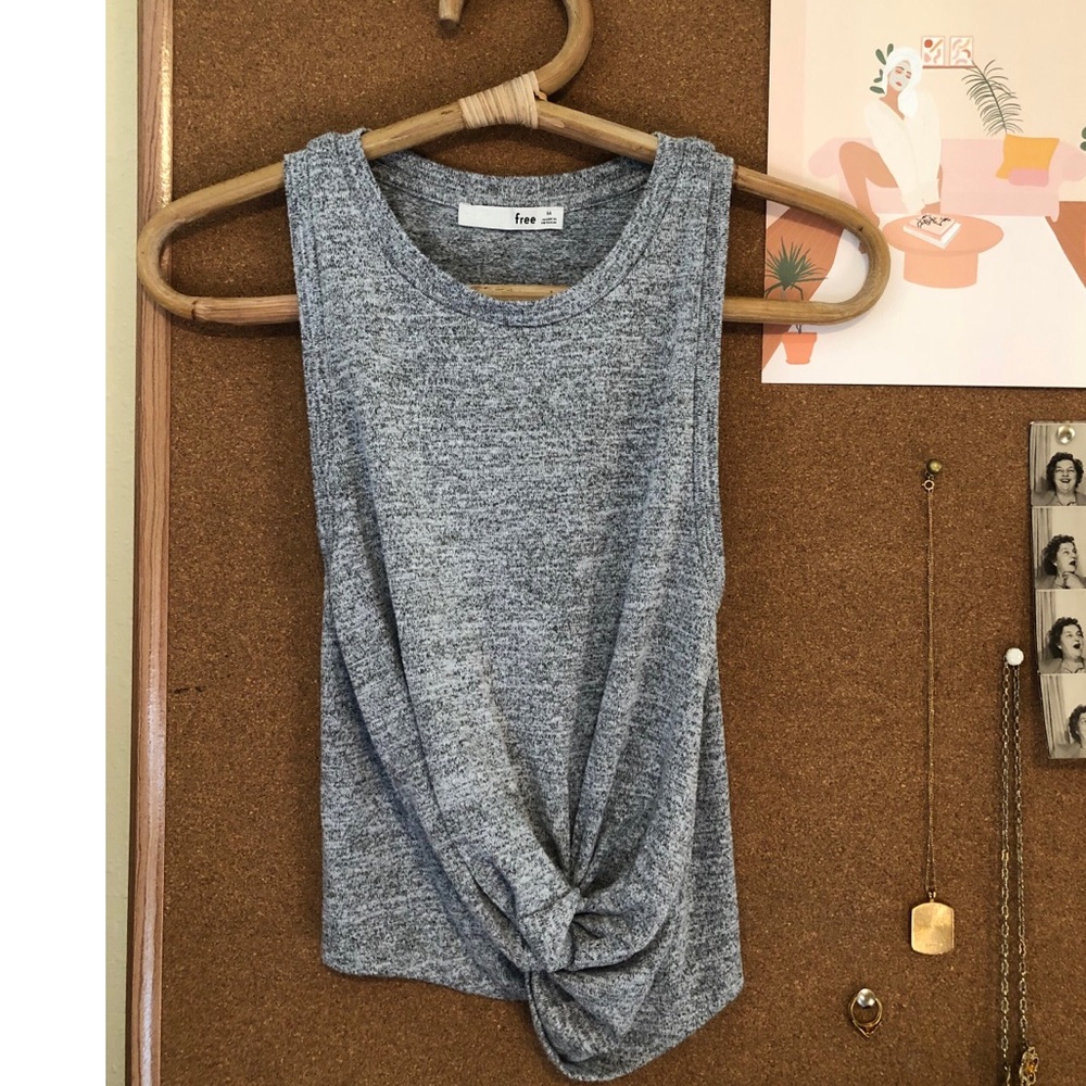 Aritzia Wilfred grey knit top